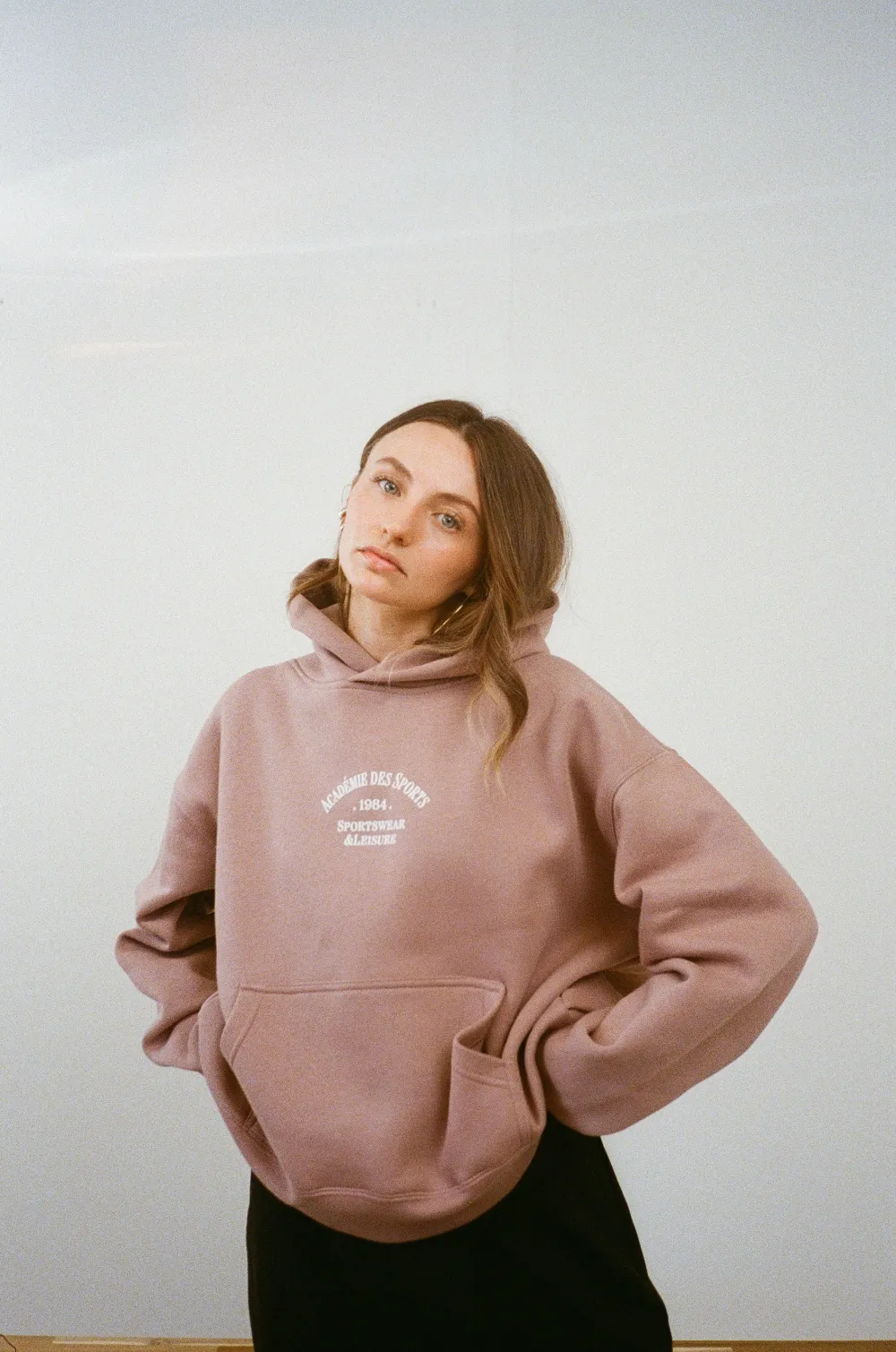 Women Vice 84 Selects by Chloe Hayward Vice 84 WMNS 'Académie des Sports' Hoodie - Clay