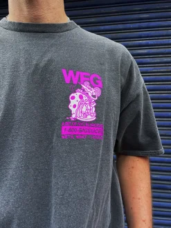 Gordos Pizzeria World Famous Gordos 'Call The Gang' Vintage Washed Tee - Black